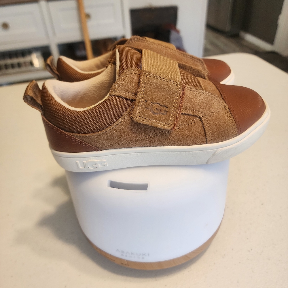 UGG Kids Brown and Tan Velcro Sneakers